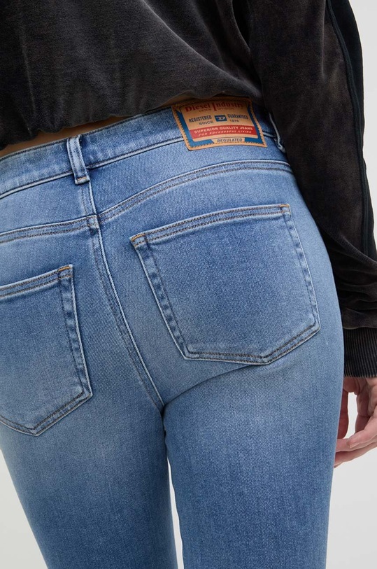 Diesel jeansy 1984 SLANDY-HIGH niebieski A03597.09H93