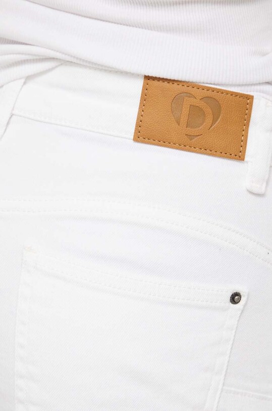 Джинсы Desigual 24SWDD18 белый
