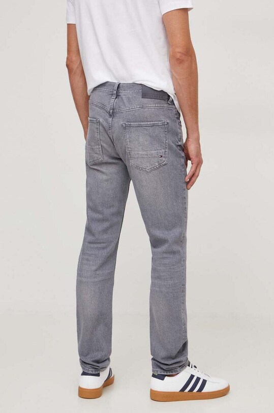 Odzież Tommy Hilfiger jeansy MW0MW33948 szary