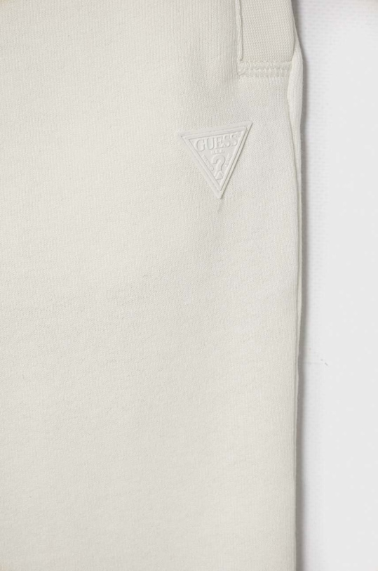 Chłopiec Guess spodnie dresowe dziecięce L2YQ46.KAIJ1.PPYH biały