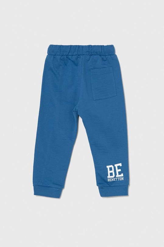 Detské bavlnené tepláky United Colors of Benetton 3BC1GF01P.P.Sea.PPYH modrá SS24