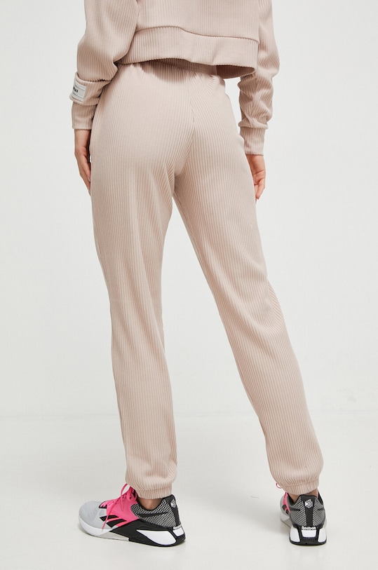 Odzież Guess spodnie dresowe AISLIN V4RB01.KC2T0 beżowy