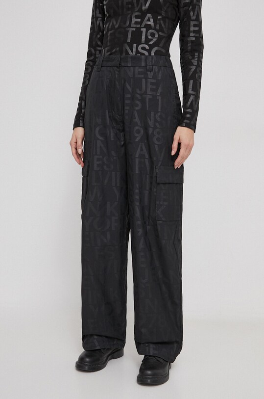 Брюки Calvin Klein Jeans чёрный J20J222596