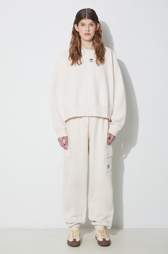 Tepláky adidas Originals Essentials Fleece Cargo IR5906 béžová SS24