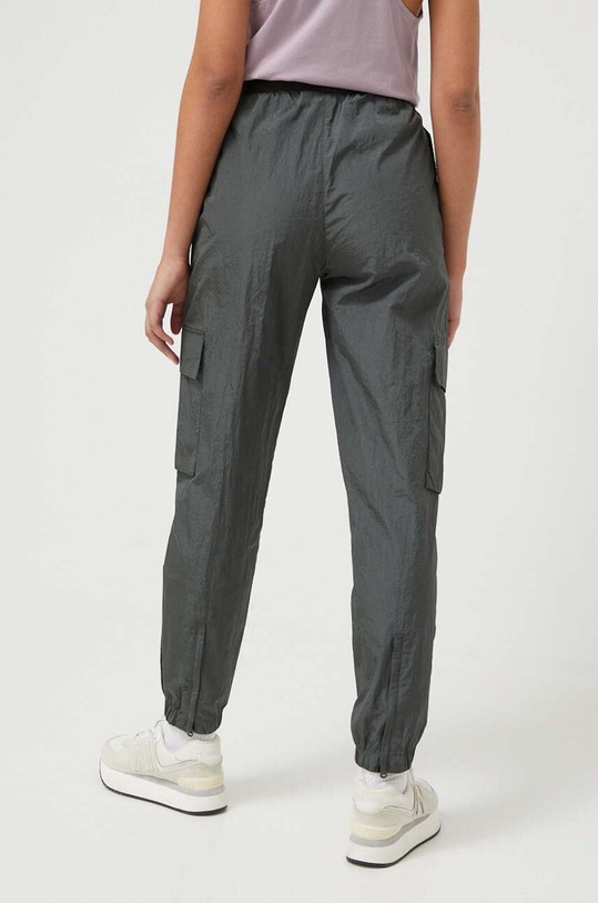 Îmbrăcăminte adidas pantaloni IS3018 verde