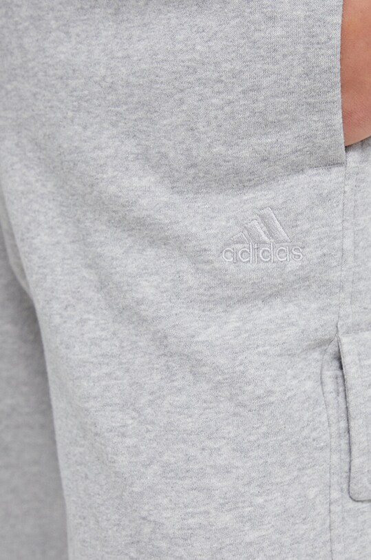Спортен панталон adidas сив IW1220