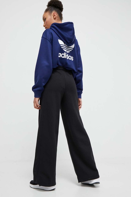 Odzież adidas spodnie dresowe IW1289 czarny