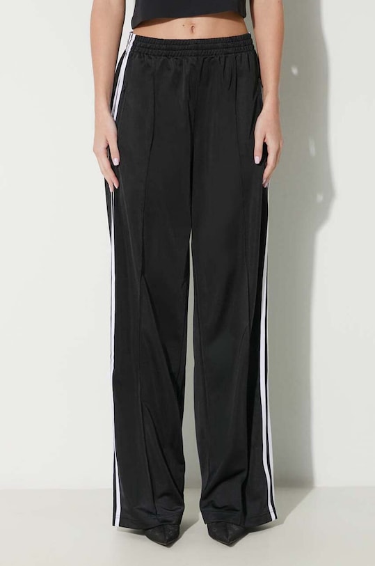 adidas Originals melegítőnadrág Firebird Loose fekete IT7404