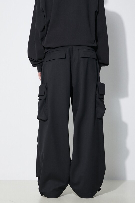 Odjeća Hlače s primjesom vune Y-3 Refined Woven Cargo IN4373 crna