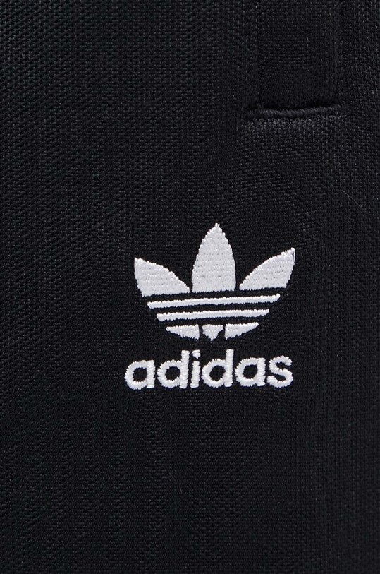 Спортен панталон adidas Originals Montreal черен IU2521