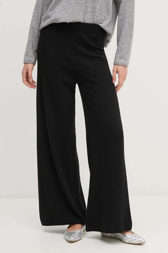 United Colors of Benetton spodnie dresowe z domieszką wełny czarny 1035DF00F
