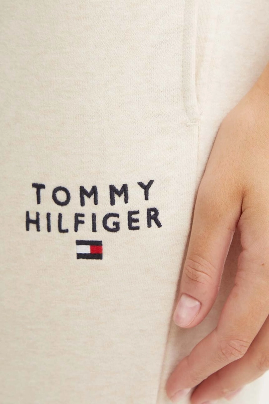 Домашен панталон Tommy Hilfiger бежов UW0UW04522