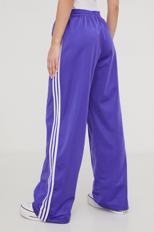 Îmbrăcăminte adidas Originals pantaloni de trening IP0635 violet