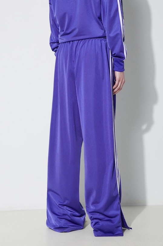 Îmbrăcăminte adidas Originals pantaloni de trening IP0635 violet