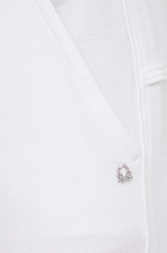 Bavlnené tepláky United Colors of Benetton biela 3J68DF010
