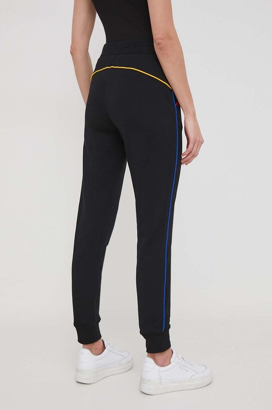 Odzież United Colors of Benetton spodnie dresowe bawełniane 3J68DF010 czarny