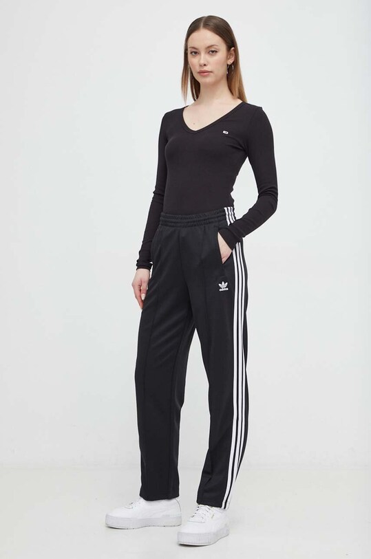 Спортен панталон adidas Originals IS4102 черен SS24