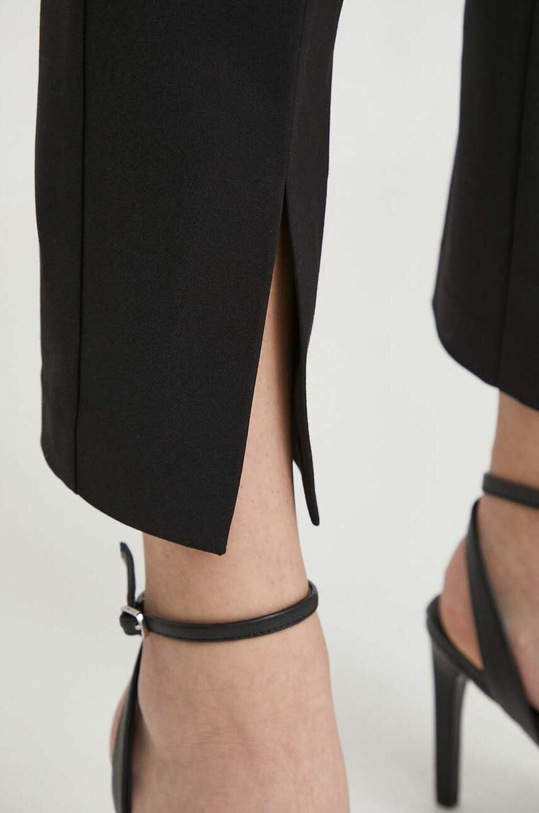 Kalhoty Sisley černá 4LKSLF04V