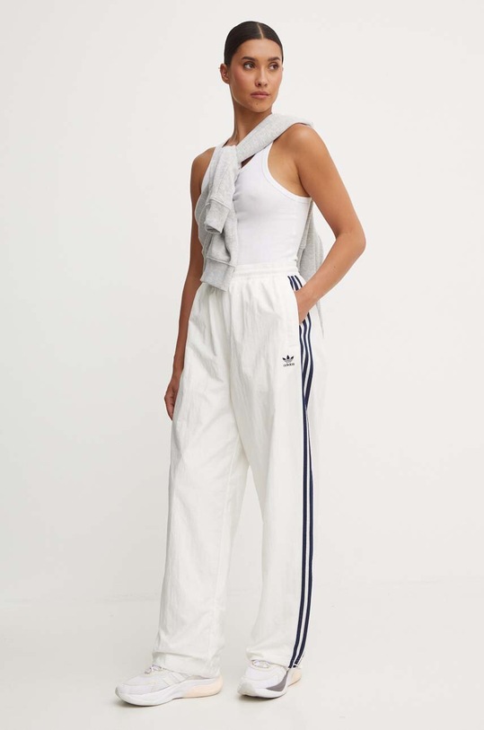 Спортивні штани adidas Originals IS2354 бежевий SS24