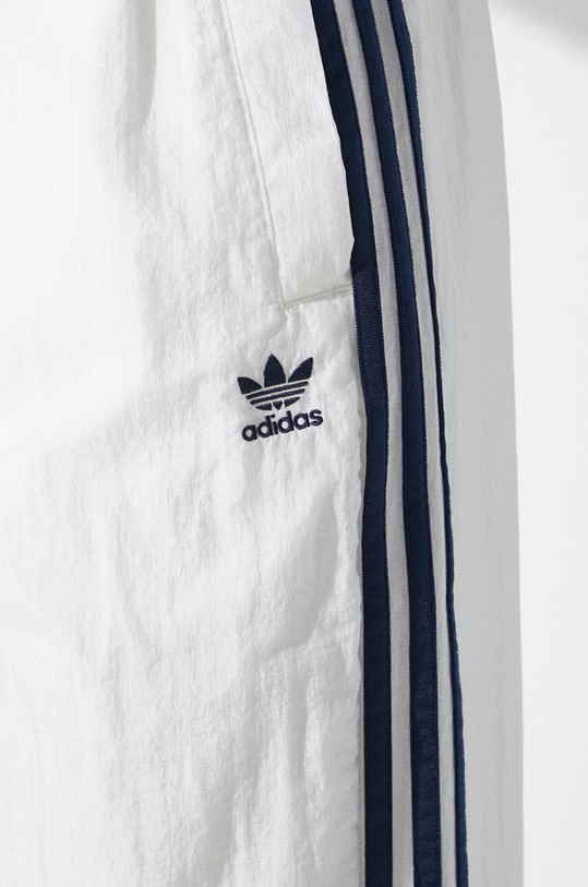 adidas Originals pantaloni de trening IS2354 bej