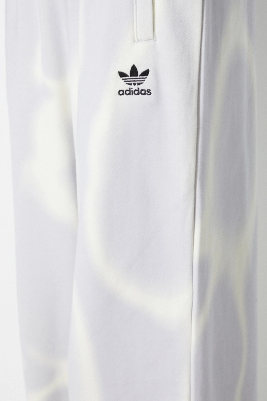 Pamučni donji dio trenirke adidas Originals IU2483 siva