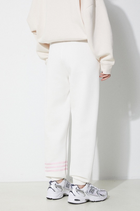 Ρούχα Παντελόνι φόρμας adidas Originals IU2502 μπεζ