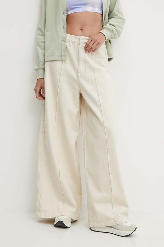adidas Originals jeansy beżowy IS3584