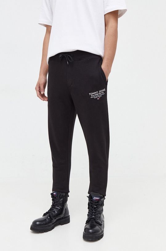 Tommy Jeans spodnie dresowe bawełniane nadruk czarny DM0DM18357
