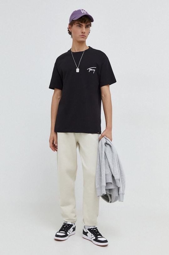 Tommy Jeans pantaloni de trening din bumbac DM0DM18378 bej SS24