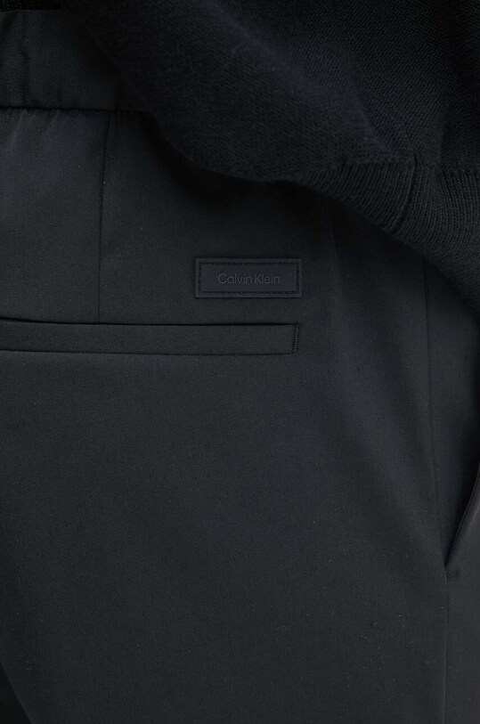Calvin Klein spodnie z domieszką wełny K10K109550 czarny