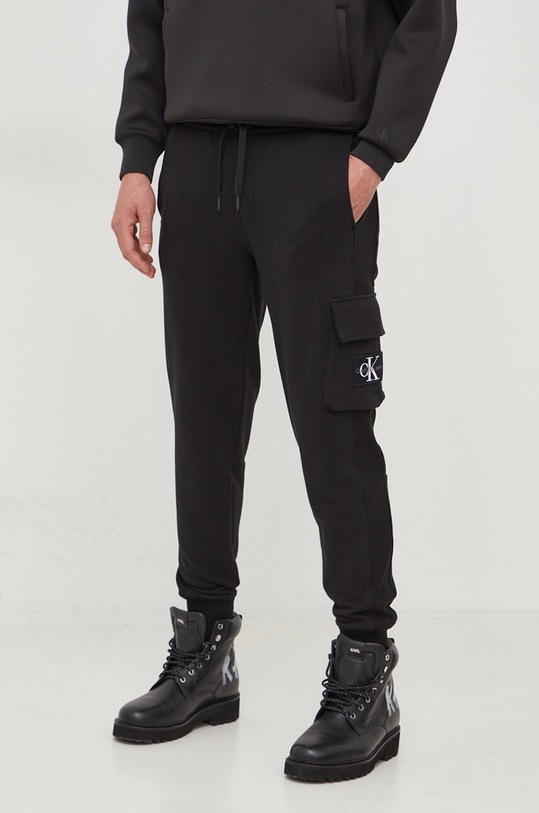 Calvin Klein Jeans spodnie dresowe bawełniane dzianina czarny J30J324683