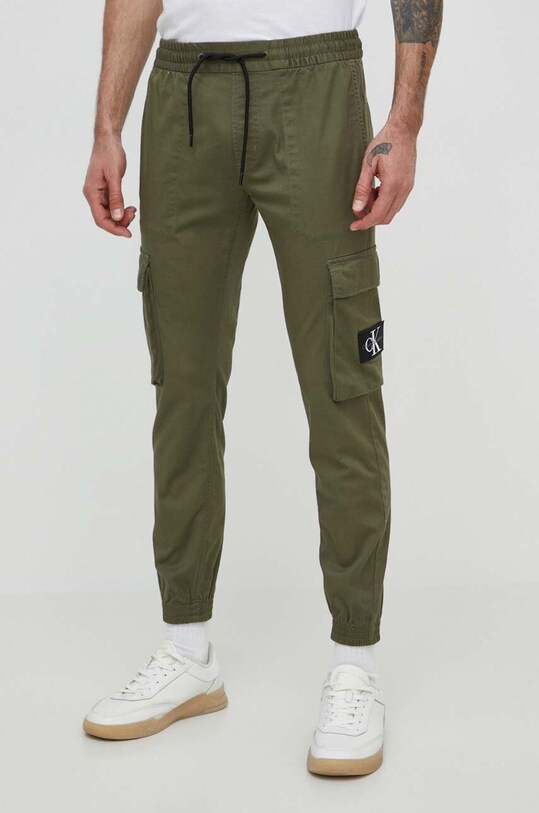 Παντελόνι Calvin Klein Jeans με ελαστάν πράσινο J30J324696