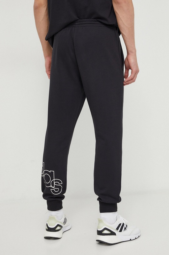 Oblečenie Tepláky adidas IP4073 čierna