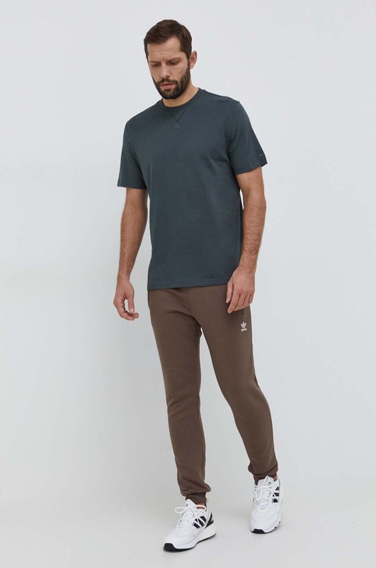 Tepláky adidas Originals IR7799 hnedá SS24