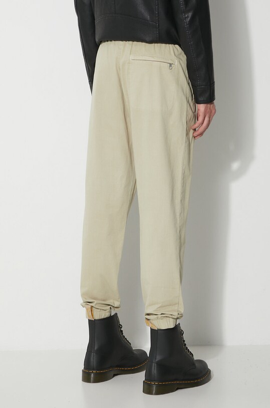 Îmbrăcăminte adidas Originals pantaloni de bumbac IS1722 verde