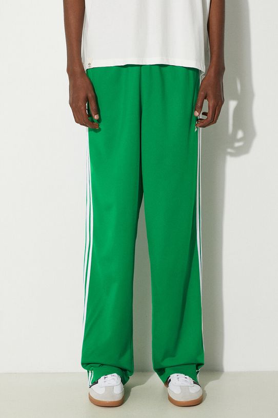 adidas Originals joggers applique green IU0768