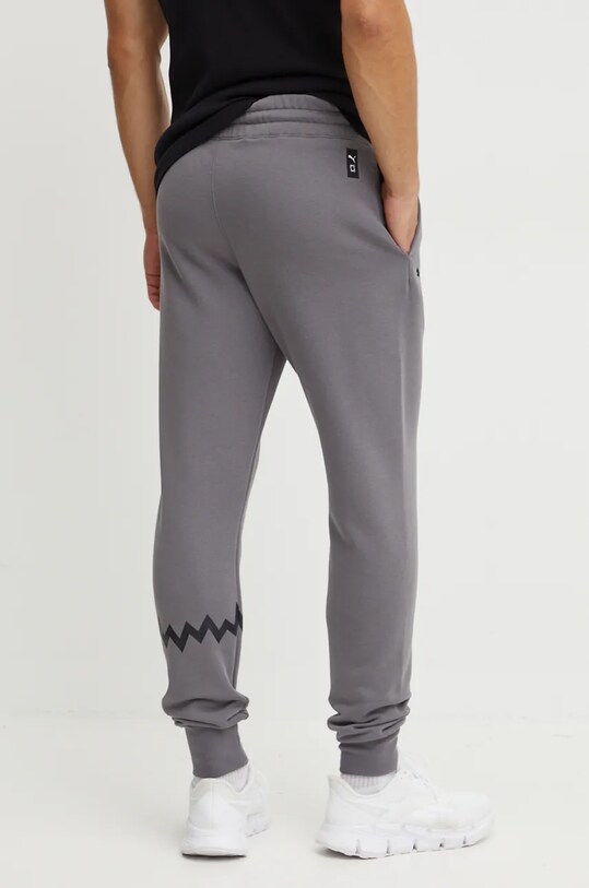 Одяг Спортивні штани Puma Hoops 676649 сірий