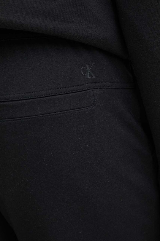 Παντελόνι φόρμας Calvin Klein Jeans μαύρο J30J325336