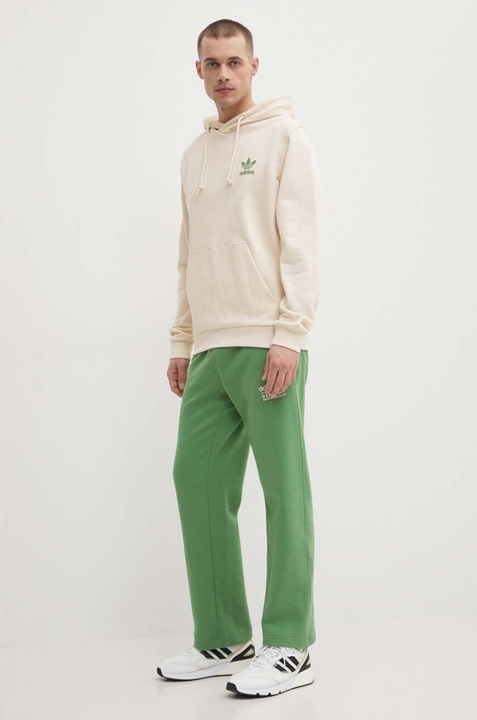 Памучен спортен панталон adidas Originals IR9328 зелен SS24