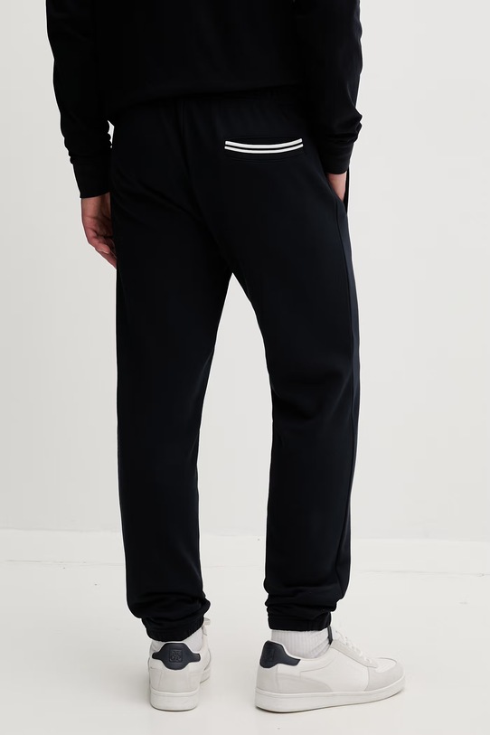 Odzież Fred Perry spodnie dresowe bawełniane Loopback Sweatpant T5505.608 granatowy