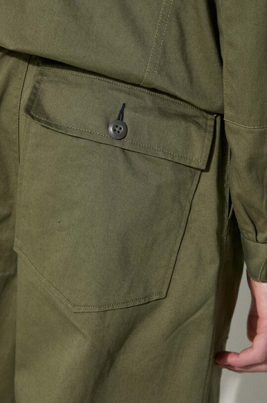 Universal Works pantaloni in cotone Fatigue Pant 132.LIGHT.OLIVE verde