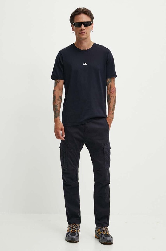 C.P. Company spodnie Stretch Sateen Ergonomic Lens 16CMPA056A005694G granatowy SS24