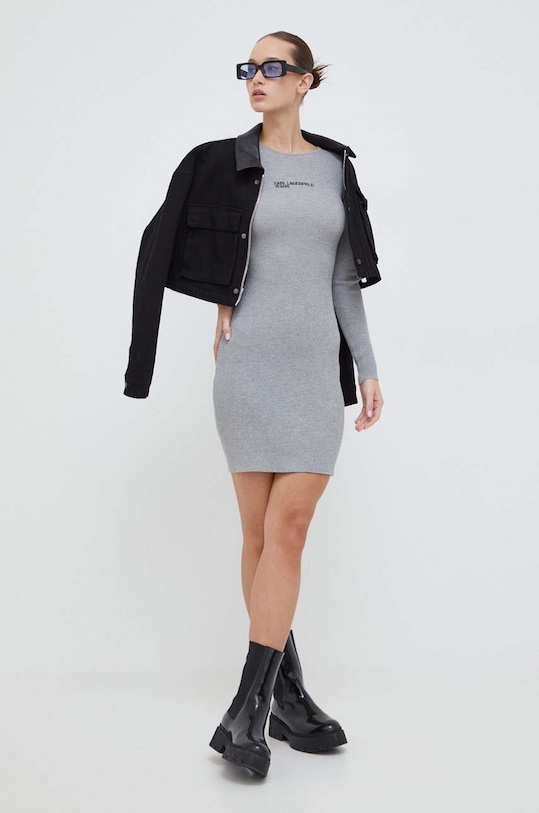 Bavlněné šaty Karl Lagerfeld Jeans 240J1310 šedá SS24