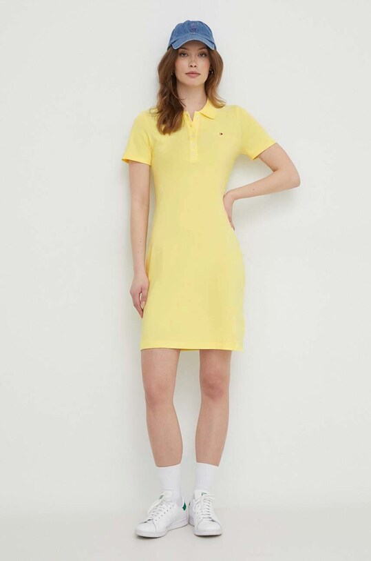 Рокля Tommy Hilfiger еластичен жълт WW0WW37853