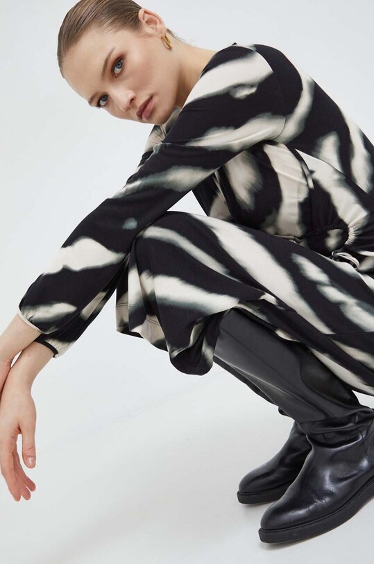 Одяг Сукня Weekend Max Mara 2415621061600 чорний