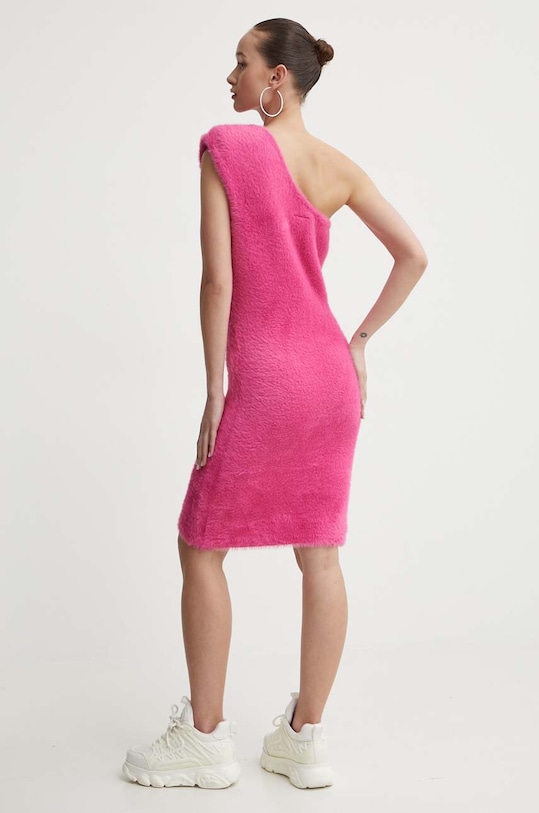 Šaty UGG 1159570 růžová SS24