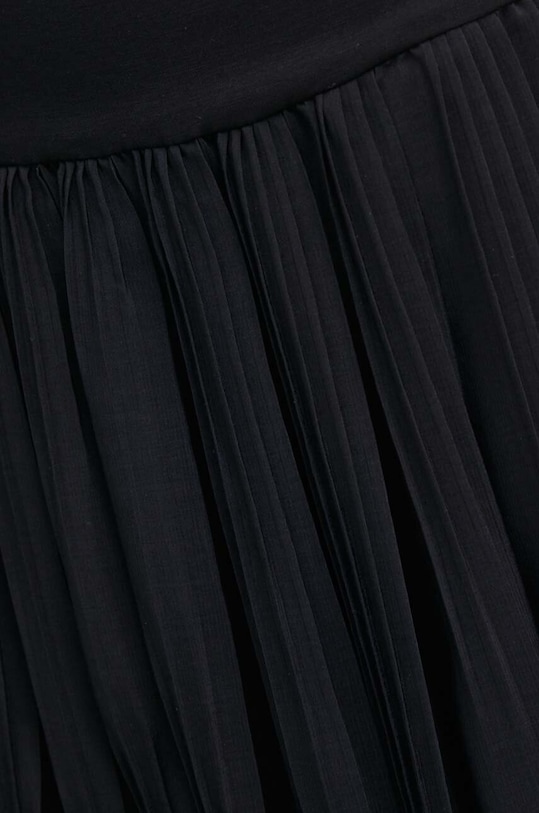 Obleka Sisley 43A2LV05W črna