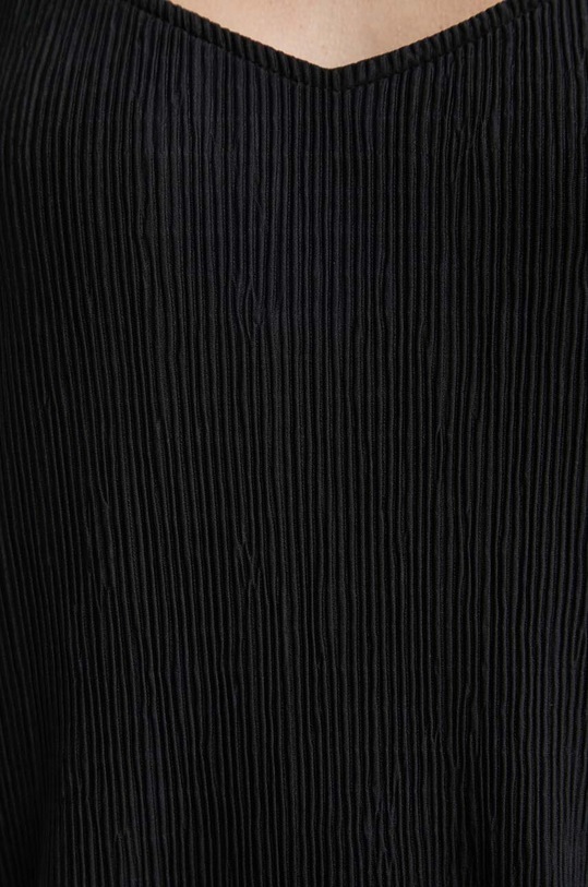 Vans ruha VN000GB4BLK1 fekete