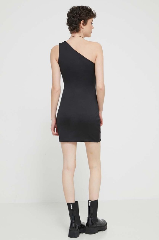 Odzież Tommy Jeans sukienka DW0DW17947 czarny