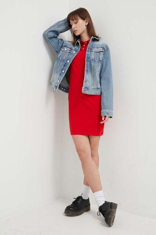 Tommy Jeans sukienka DW0DW18146 czerwony SS24